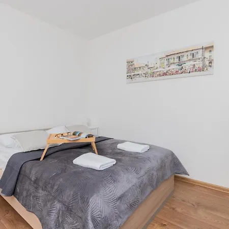 City Center Starowiejska By Renters *